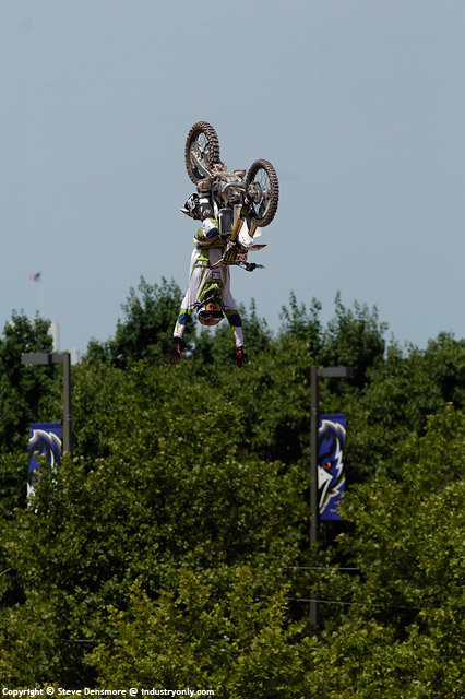 Jones_10_SPD2653.jpg