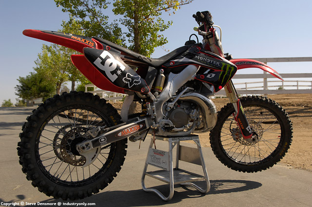 Jones_02_SPD9073.jpg