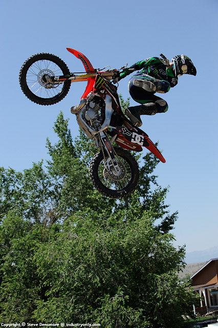 Jones_42_DSC9398.jpg