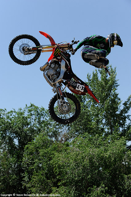 Jones_46_DSC9410.jpg
