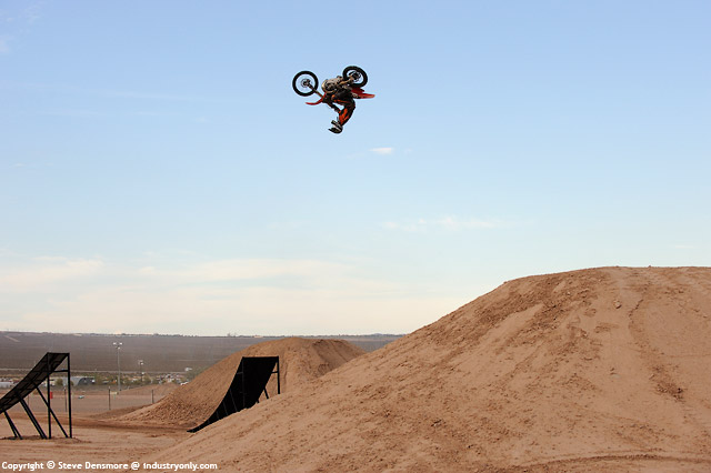 Jones_42_DSC0695.jpg
