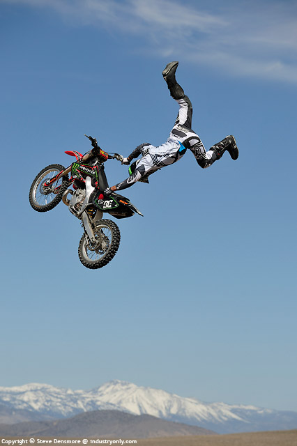 Jones_125_DSC7002.jpg